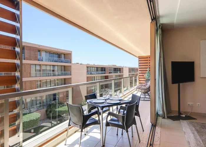 アパート Salgados 12c